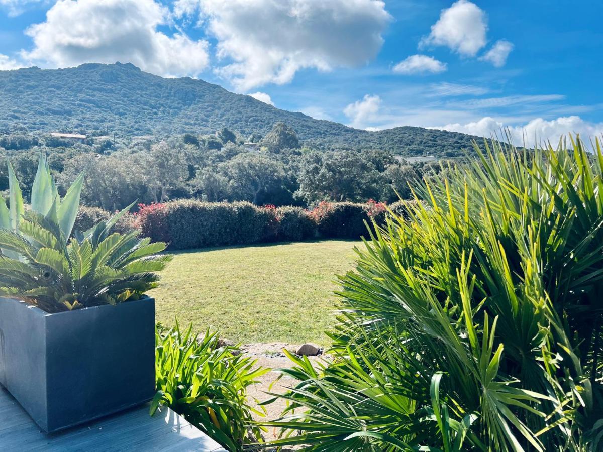 A Gioia Di Campa Villa Figari  Exteriör bild