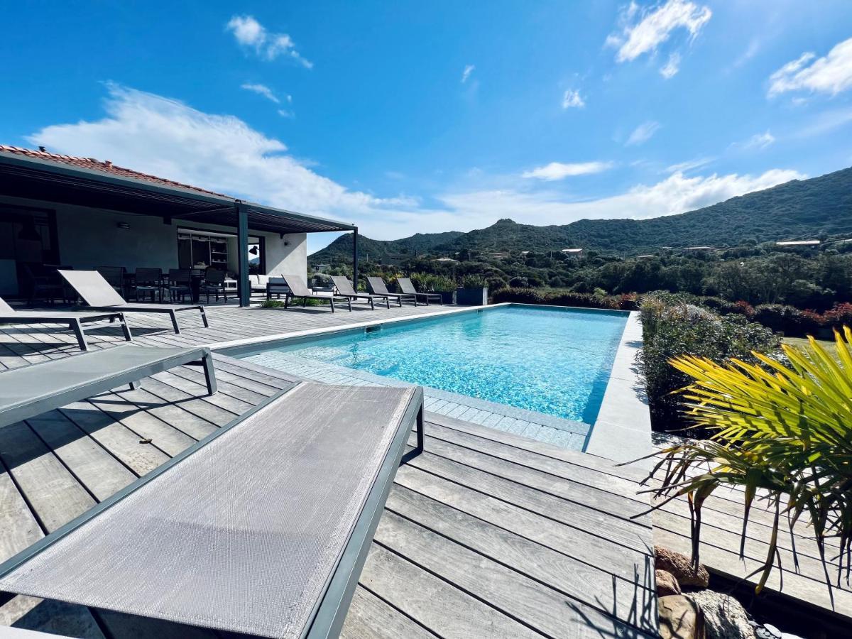 A Gioia Di Campa Villa Figari  Exteriör bild