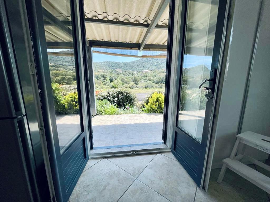 A Gioia Di Campa Villa Figari  Exteriör bild